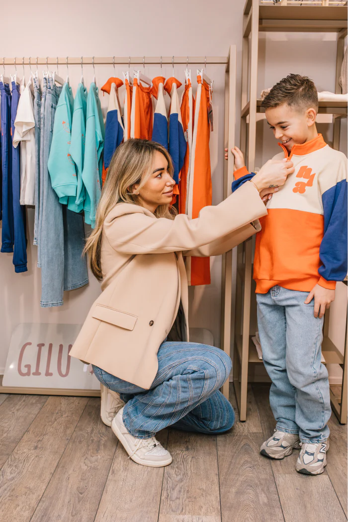 Social advertising kinderkleding